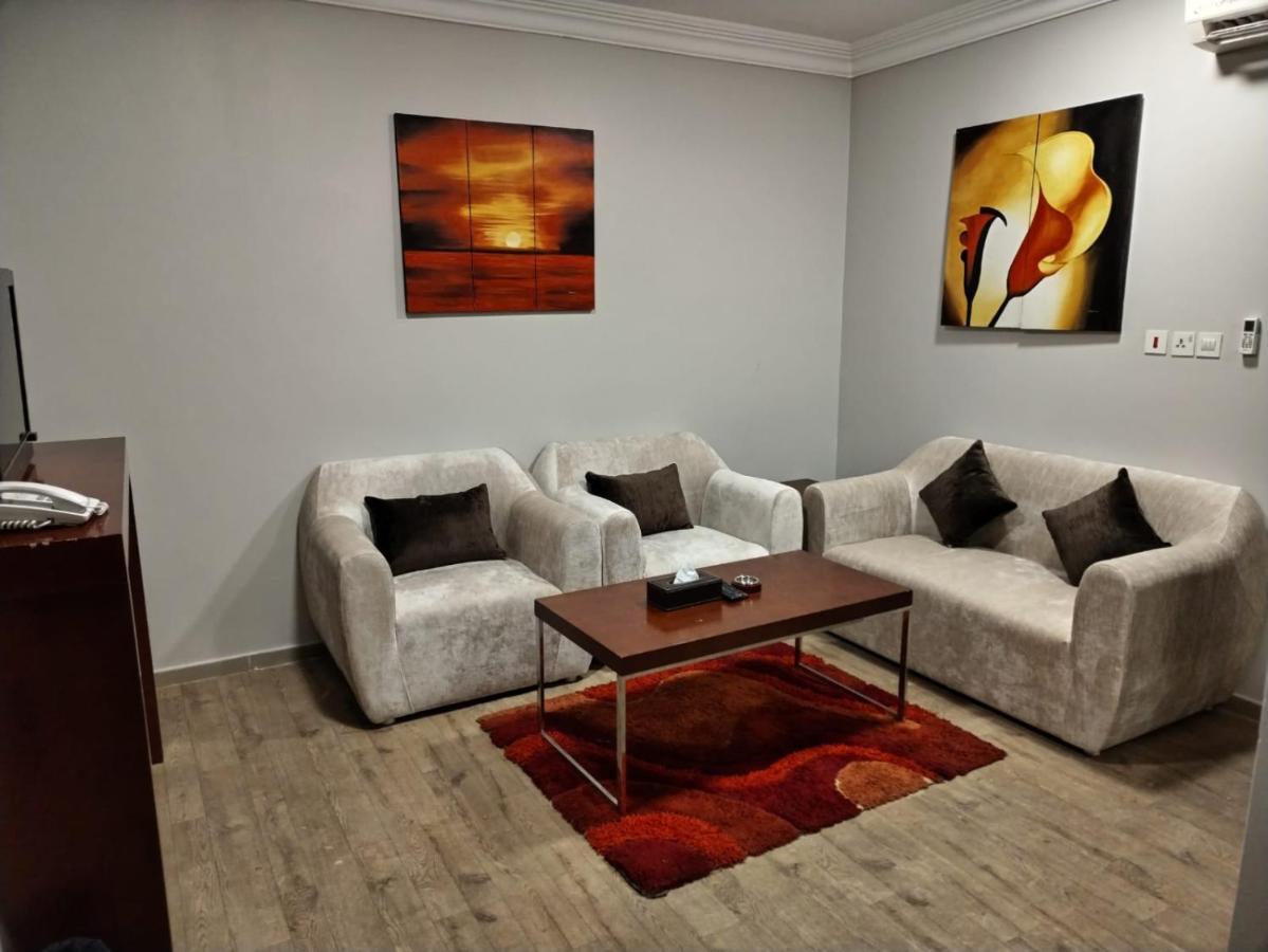 Nuzol Tala Hotell Khafji Exteriör bild
