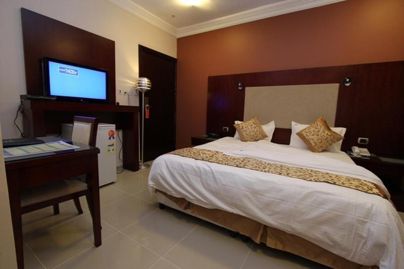 Nuzol Tala Hotell Khafji Exteriör bild